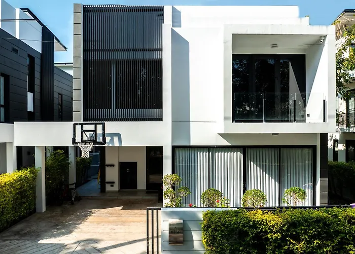 Laguna Park 4 Bedrooms Villa By Nla
