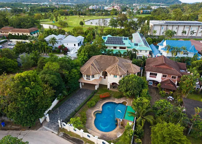7 Bedroom Pool Villa In Kathu